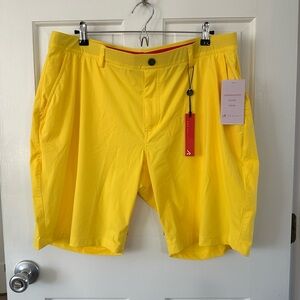 NEW! REDVANLY Hanover Pull On Golf Shorts Sun Yellow 9” Inseam Size XXL